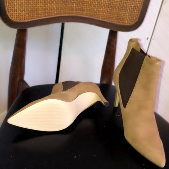 Nine West Joliee Tan Suede Ankle Boots Sz 35.5/5.5 - Picture 3 of 4